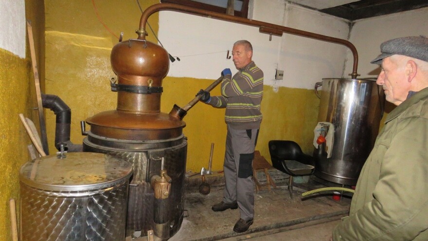 Drago Vlainić, uspješni lički proizvođač rakija: Izgubljeno vrijeme ne možemo vratiti, no sada trebamo ići malo bržim koracima