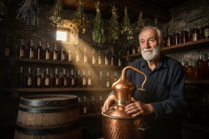 Država je trošarinama uništila male proizvođače