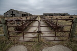 Država ulupala milione, ostali samo dugovi