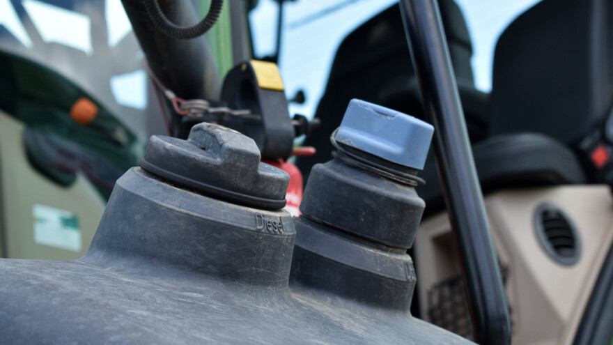 Plavi dizel ipak ne ide iznad 10 kuna, Vlada zamrznula cijene osnovnih goriva