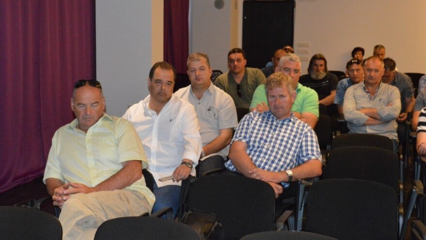 Koćari traže cijenu goriva od 4 kune po litri