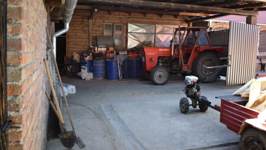 Laktašanin mjesecima "operirao" po komšijinom imanju: Ukrao mu i traktor?