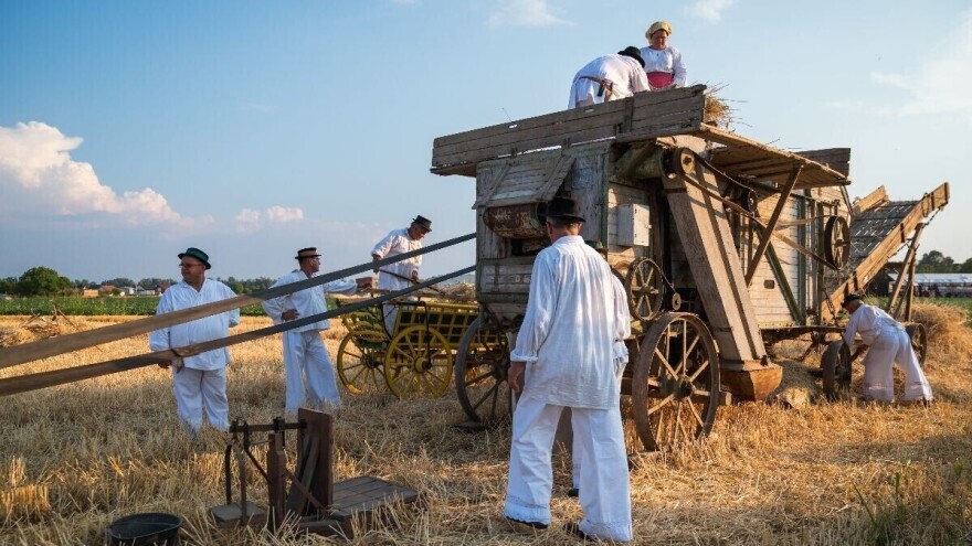 Galerija nostalgije, kadrovi koji jasno pokazuju kakvo je selo nekad bilo