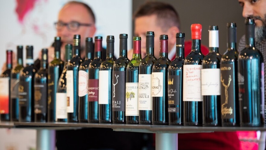 Preko 30 vrsta Crljenka i tradicijskih jela na uspješno održanom 3. Zinfestu