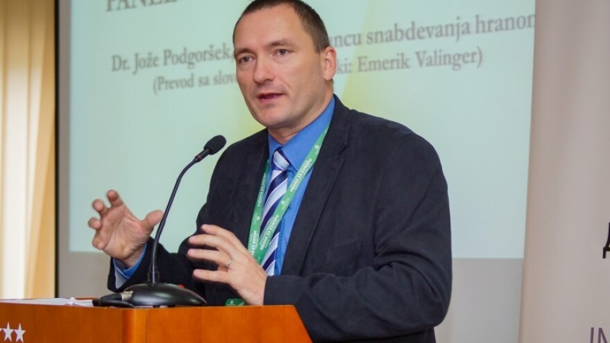 Kako zaštititi poljoprivrednike od trgovaca?