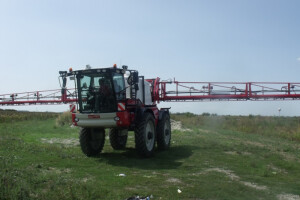 Agrifac prskalicom zaštita usjeva i u nemogućim uvjetima