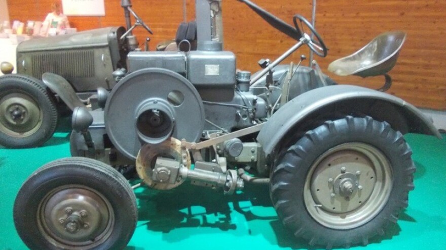 Stari majstori i nezaboravna traktorska vremena