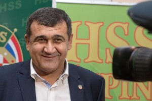 Neki zaposlenici u institucijama više rade da se dopadnu Europi, nego da pomažu našim seljacima