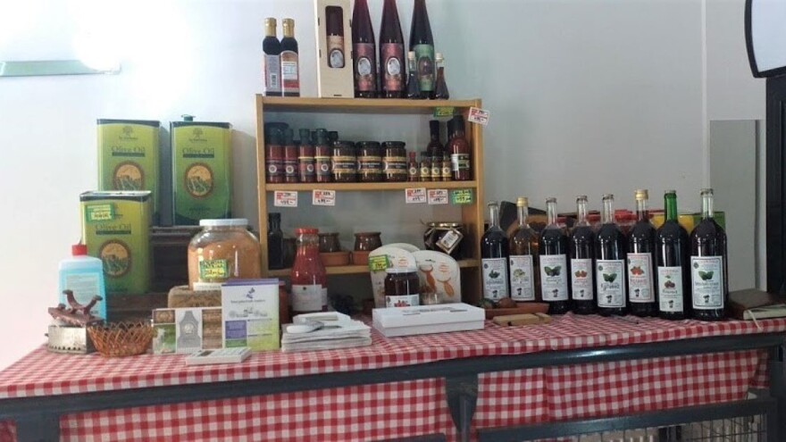 Rtanjski sir, ajvar iz Lebana i peglana pirotska kobasica - na jednom mestu