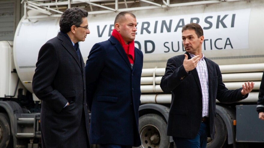 Diplomatska poseta VZS - šansa za bolje pozicioniranje na tržištu?