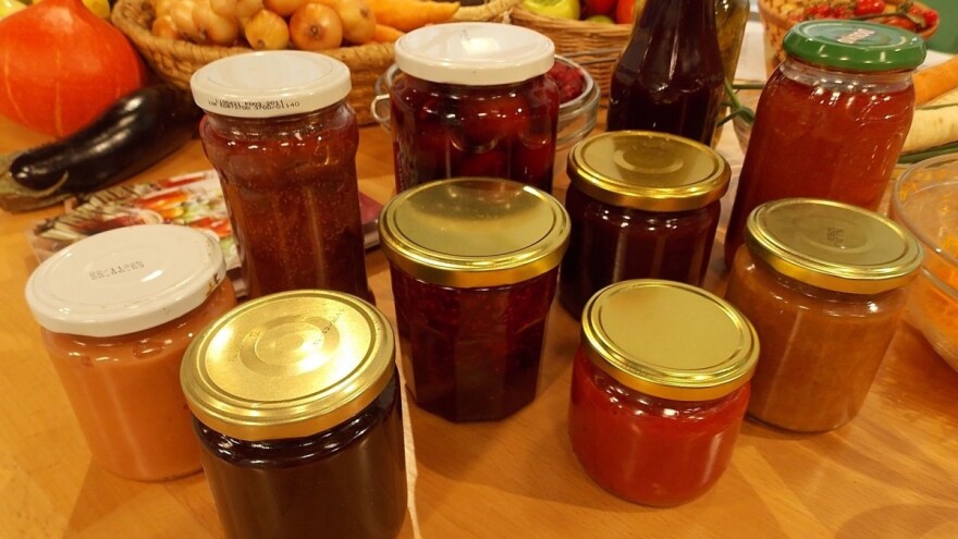 Zadruga AIDŽ prerađuje voće i povrće, a proizvodi im dolaze na trpeze širom BiH