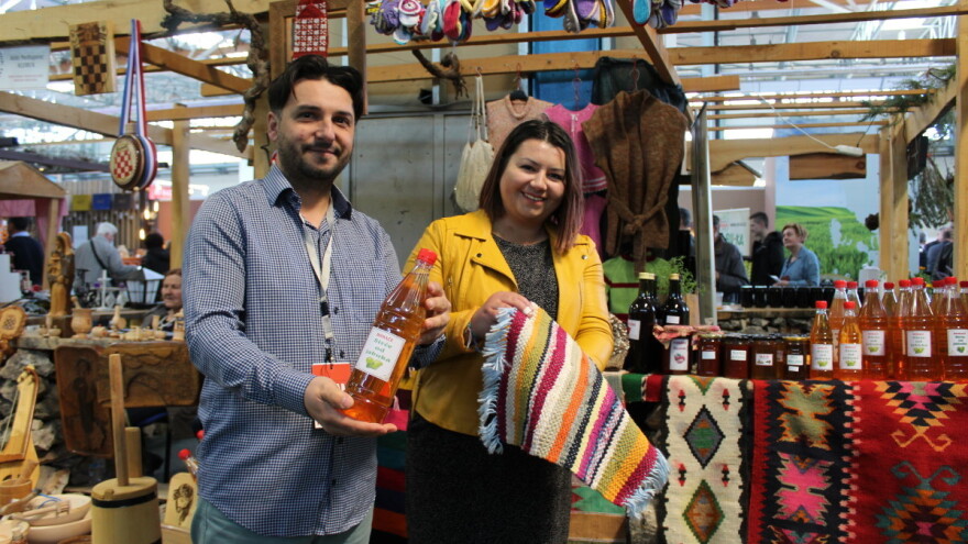 Tradicionalni proizvodi privlače pažnju na štand Delića