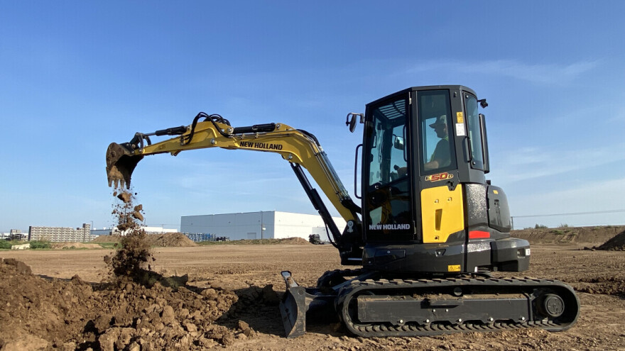 New Holland Construction predstavio dva mini-bagera serije D