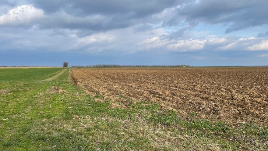 Za zakup državnog poljoprivrednog zemljišta objavljeno 229 javnih natječaja