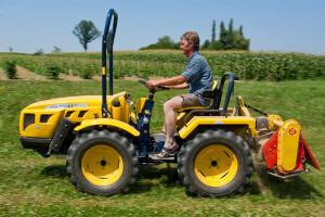 Traktor Hittner Ecotrac 40