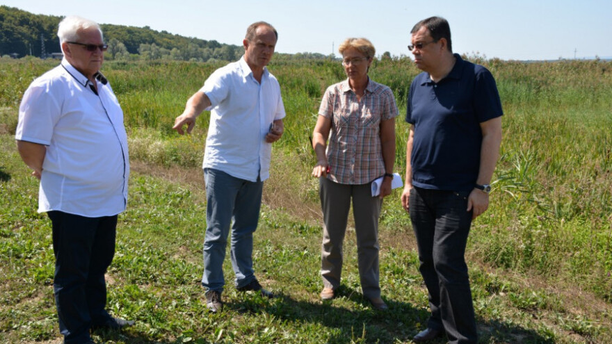 Pogodio ih mraz, poplava, dvije tuče i sada suša!