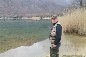Emir Dedić na pecanje ne ide bez Senade: Ona je moj ribolovac, a ja sam majstor