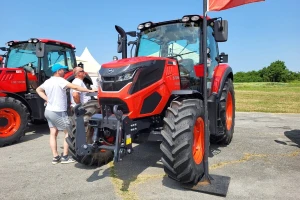 Veliko zanimanje slavonskih poljoprivrednika za Kioti traktore