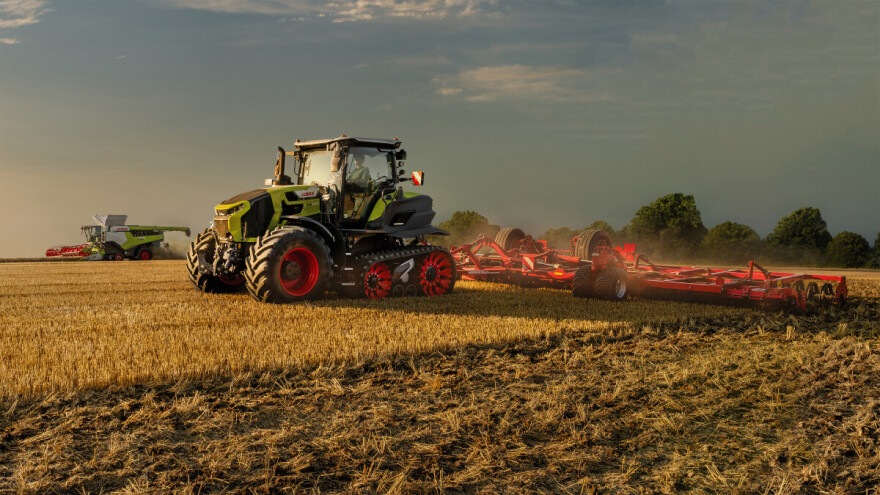 Novi Claas Axion 9.450 Terra Trac traktor godine u kategoriji HighPower