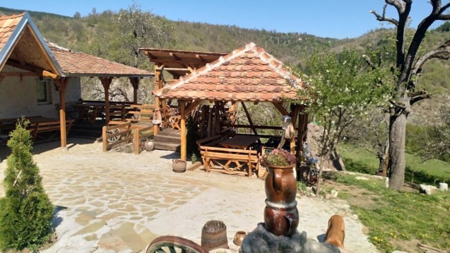 Etno selo "Golema padina" pogodna za goste koji vole lovni turizam