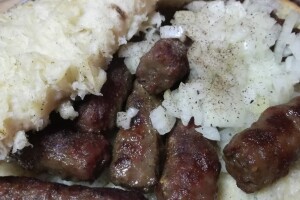 Tradicija bosanske kuhinje - sarajevski, travnički ili banjalučki ćevapi?