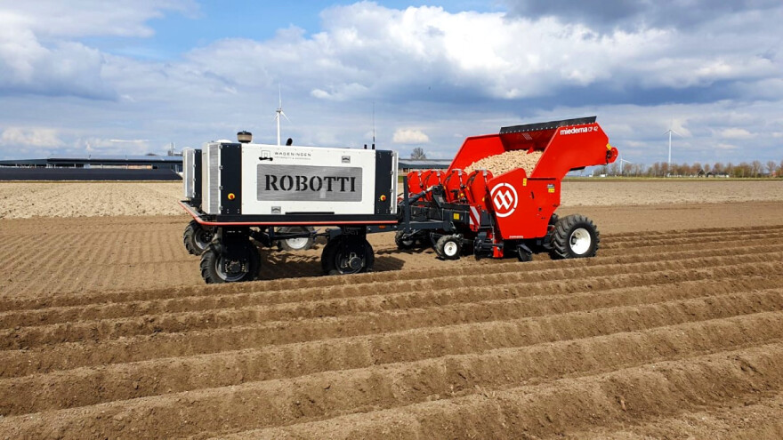 Kako Robotti sadi krumpir?