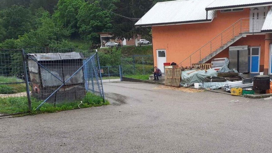 Okončana drama: Policija oslobođena, uhapšeni radnici mesare