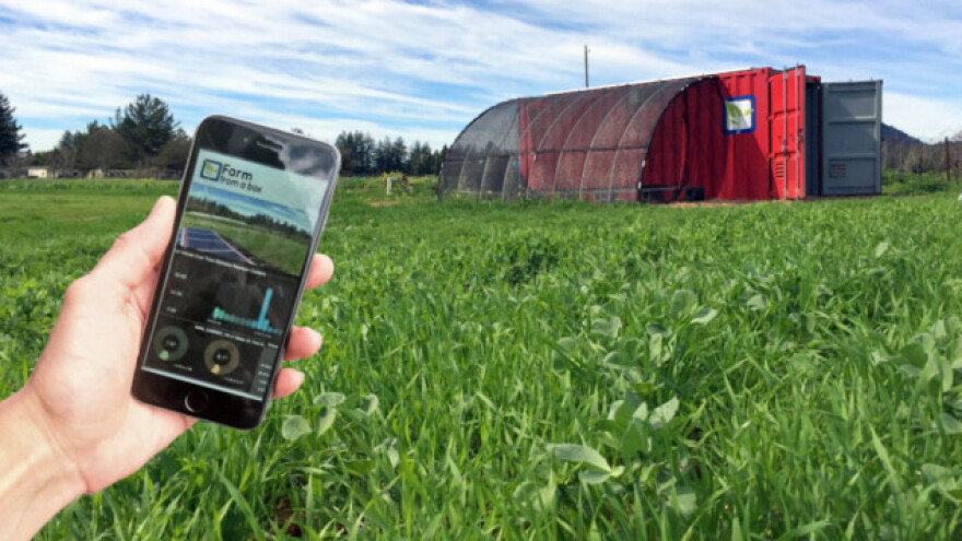Farma iz kutije za instant poljoprivrednike