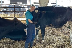 Plavšići ne odustaju od stočarstva: Od male farme krava do 450 grla i robota za mužu