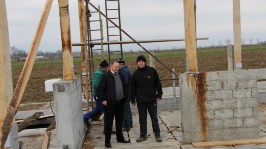 Kome "smetaju" farme i zašto ih često sele?