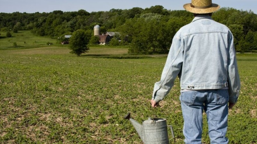 Vraćamo se kmetstvu jer za bolje ne znamo