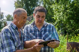 Udruženju poljoprivrednika FBiH prikipjelo i traže ministarstvo isplatu za 2017.!