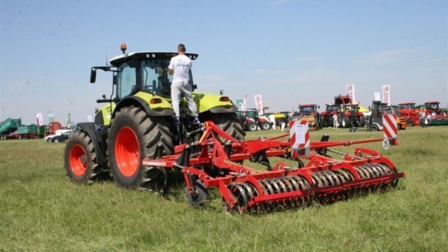 Prati 2. FarmShow online!