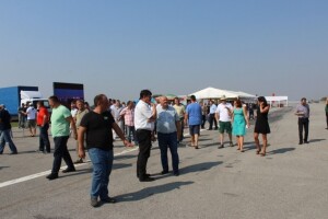 Otvoren FarmShow na čepinskom aerodromu!