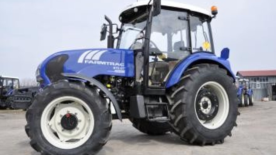 Traktor Farmtrac Premium linija