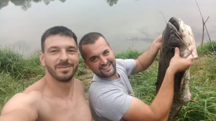 Srđan dobio bitku sa somom teškim 17 kilograma