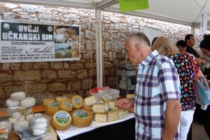 Festival sira u Drnišu!