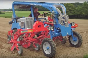 Iz Maglaja u Europu - izvezen prvi BiH traktor s Kubotinim motorom i švicarskom hidraulikom