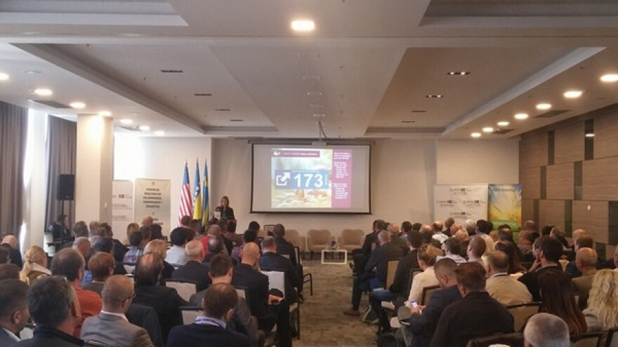 Jače mljekarstvo, zabrana uvoza lošeg voća i povrća...