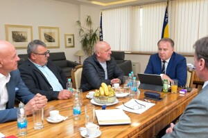 Nikšić i Hrnjić s predstavnicima poljoprivrednika: Evo o čemu su razgovarali