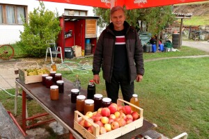 Ko je domaćin koji je na ovom vaktu poklonio 300 kilograma mesa sugrađanima?