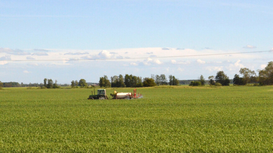 Zeleni: Nije dovoljno samo ukinuti glifosat nego i uvoz roba koje ga sadržavaju