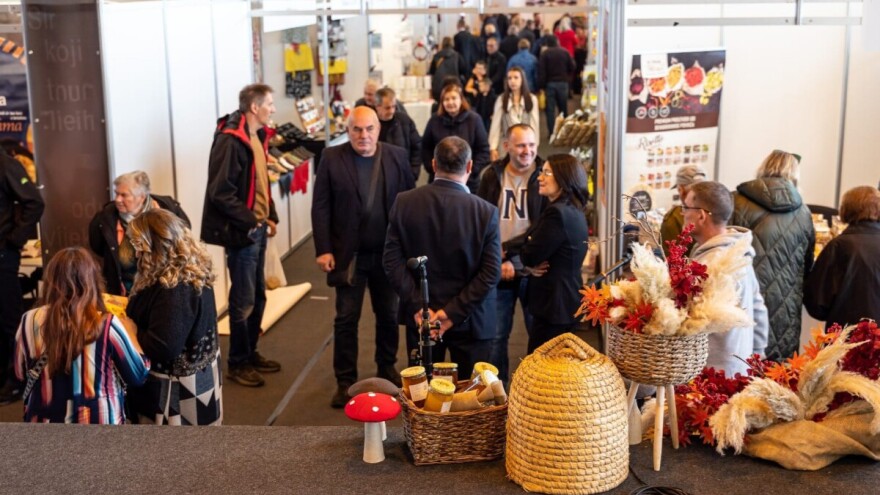 Svi putevi vode u Grubišno Polje: 19. Gospodarski sajam sira, meda i vrganja