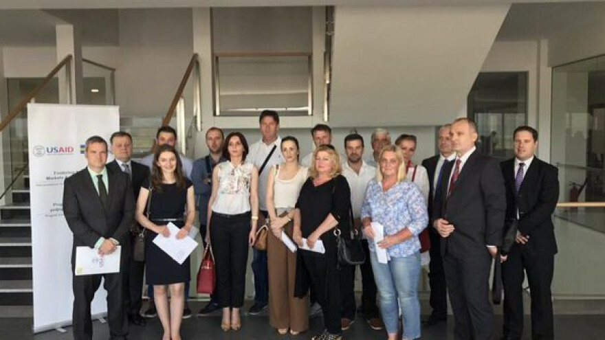 Grantovi za 12 prerađivača smilja