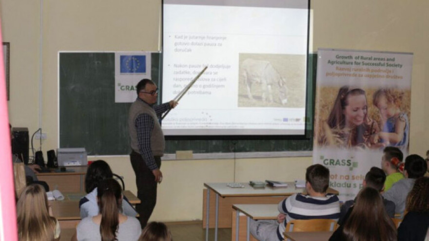 Kako zadržati osnovnoškolce na selu?