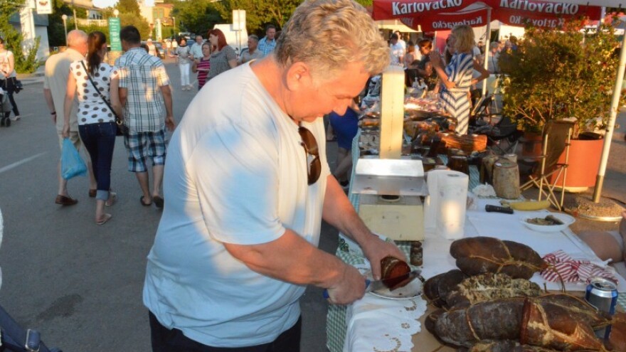 Kulen od sretnih svinja Grge Krajina!