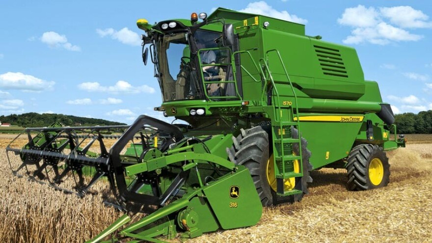 Kombajn John Deere 1070