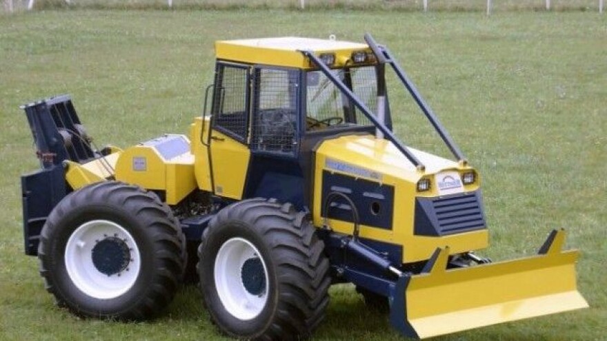 Traktor Hittner Ecotrac 120V