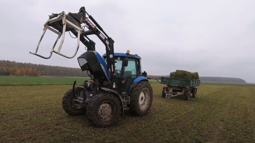 Jeste li ga vidjeli? Iz dvorišta obitelji ukraden traktor New Holland TD80D