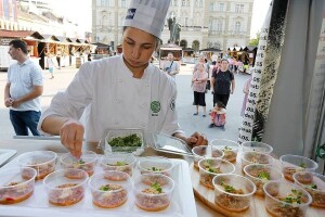 Degustacija kulinarskih specijaliteta iz čitavog svijeta
